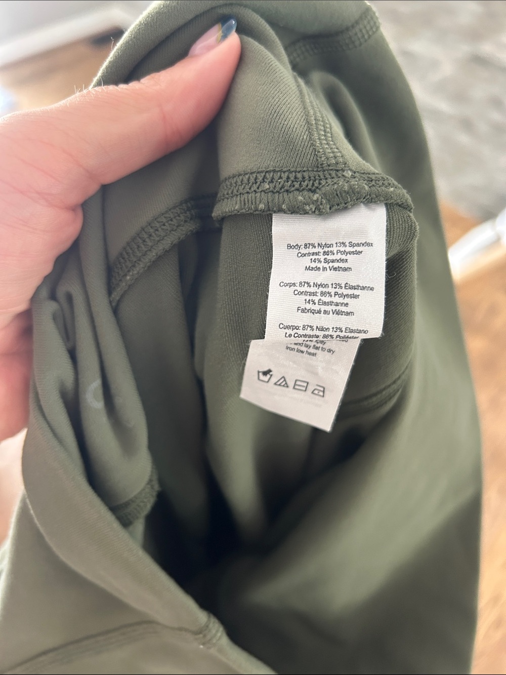 Alo Green Moto style legging high waisted - Picture 6 of 6
